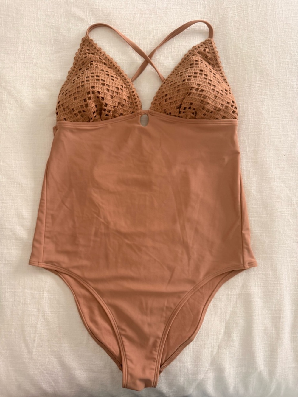 Shade & Shore NWT Crochet One-Piece Swimsuit Brown Crossback Women’s Medium
